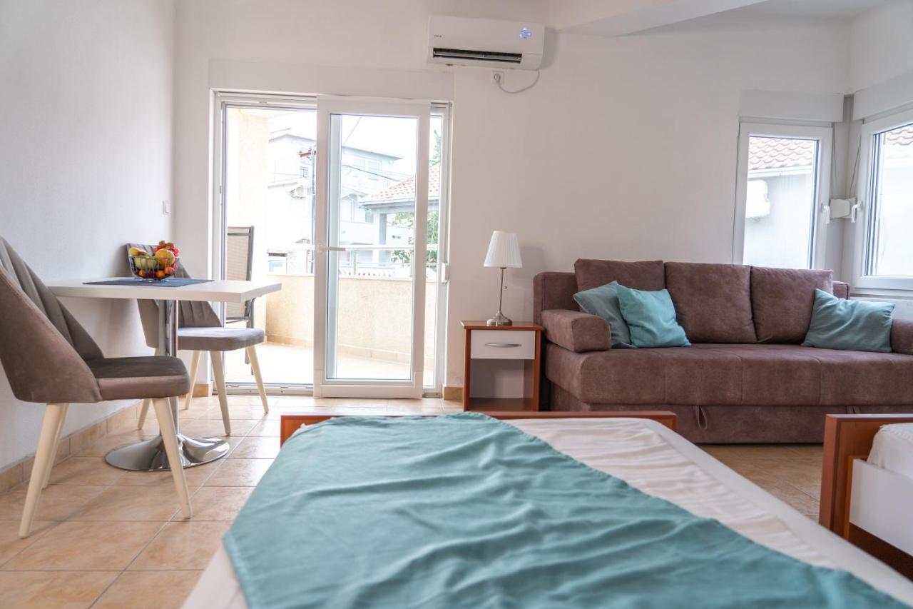 אולסינץ' Apartments Sejla מראה חיצוני תמונה